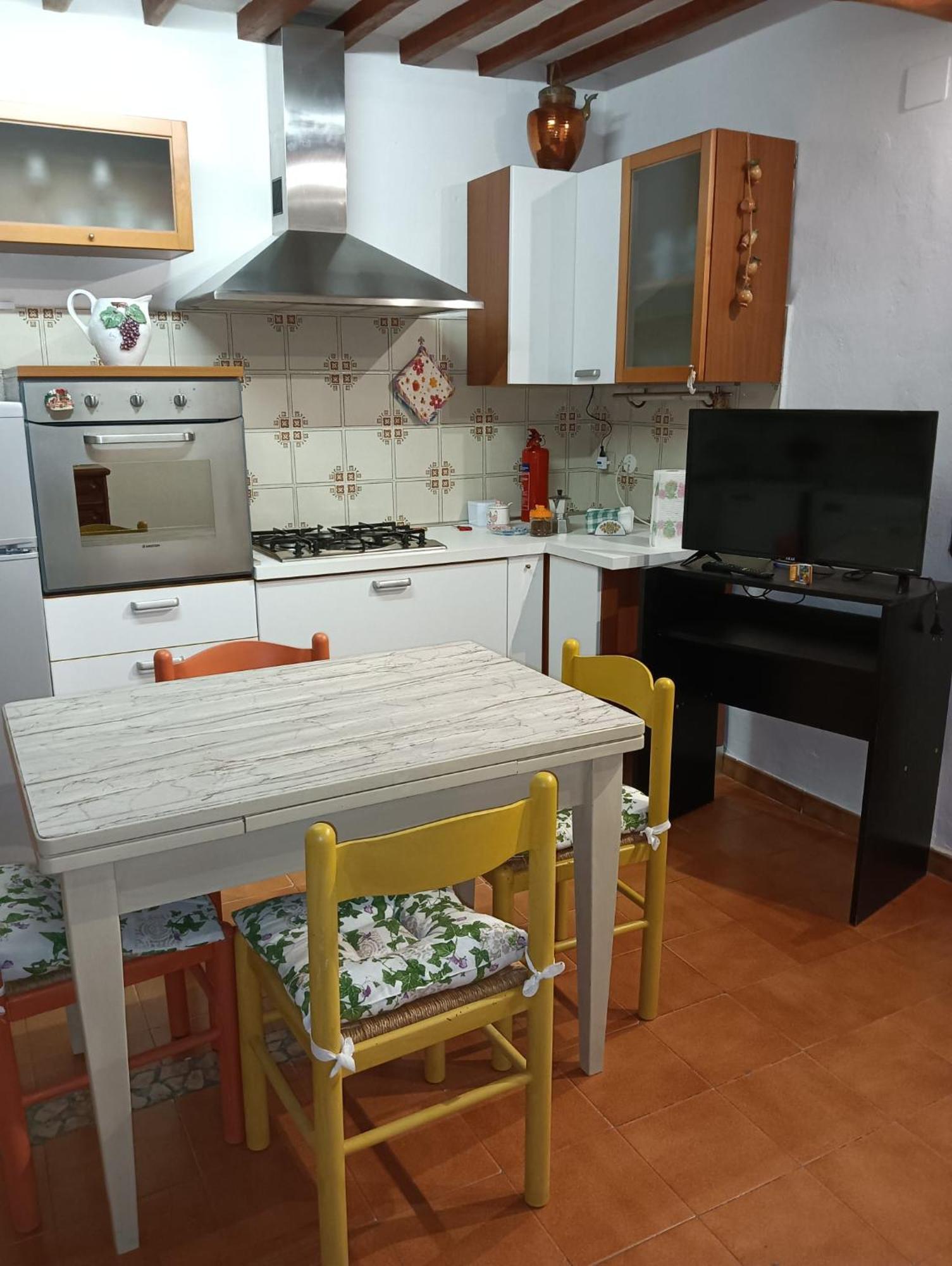 Peccioli La Casetta Toscana מראה חיצוני תמונה